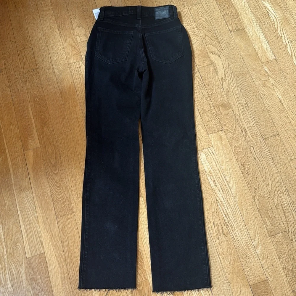 NWT Hollister Ultra High-Rise 90s Vintage Straight Stretch Jeans Sz 0